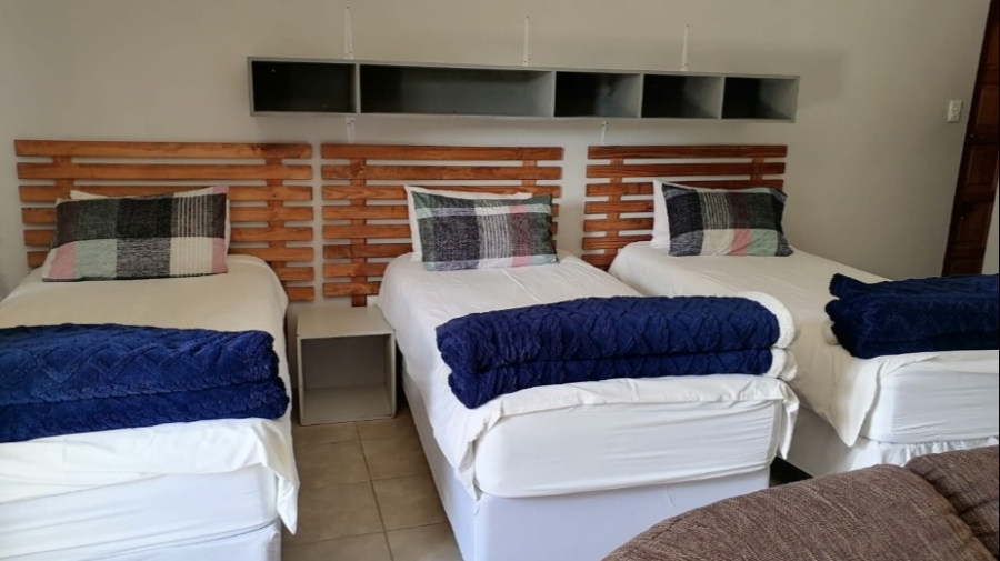 To Let 7 Bedroom Property for Rent in Fichardt Park Free State